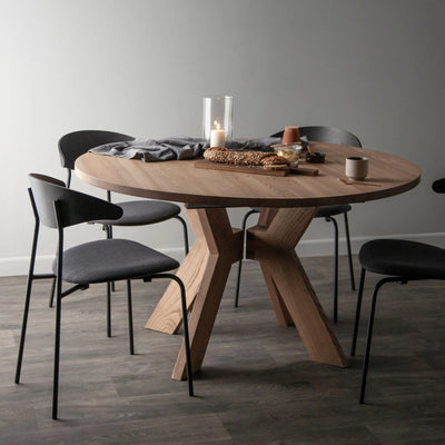 MONOGRAM Solid Wood Round Extendable Dining Table - Kristensen Kristensen | Milola