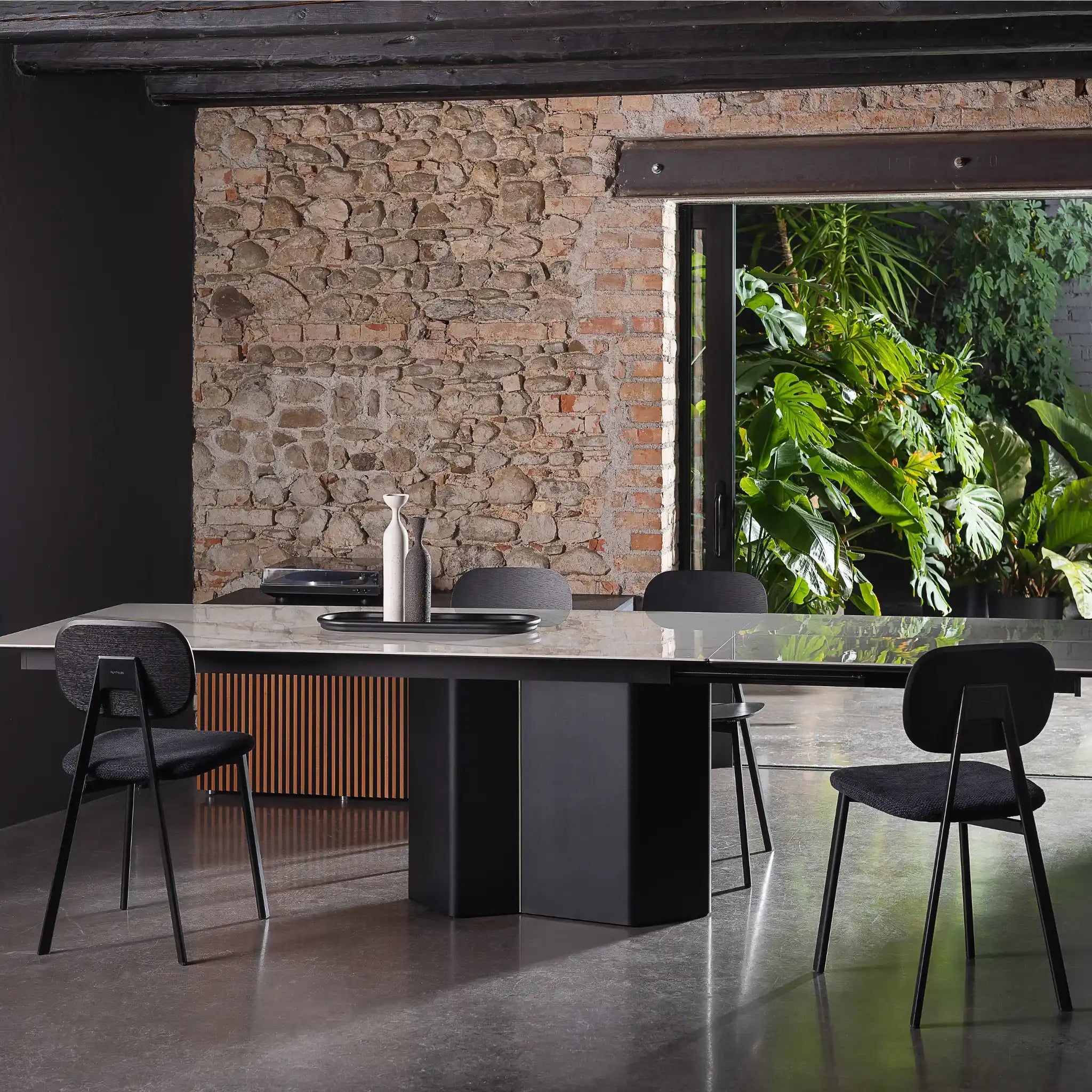 METRA Rectangular Extendable Dining Table (Butterfly Mechanism) - Pointhouse | Milola