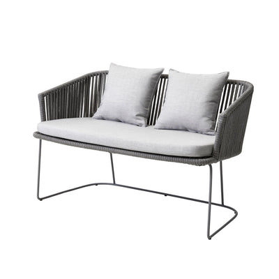 MOMENTS - Bench Sofa with Cushion in Light Grey - Cane-Line | Milola