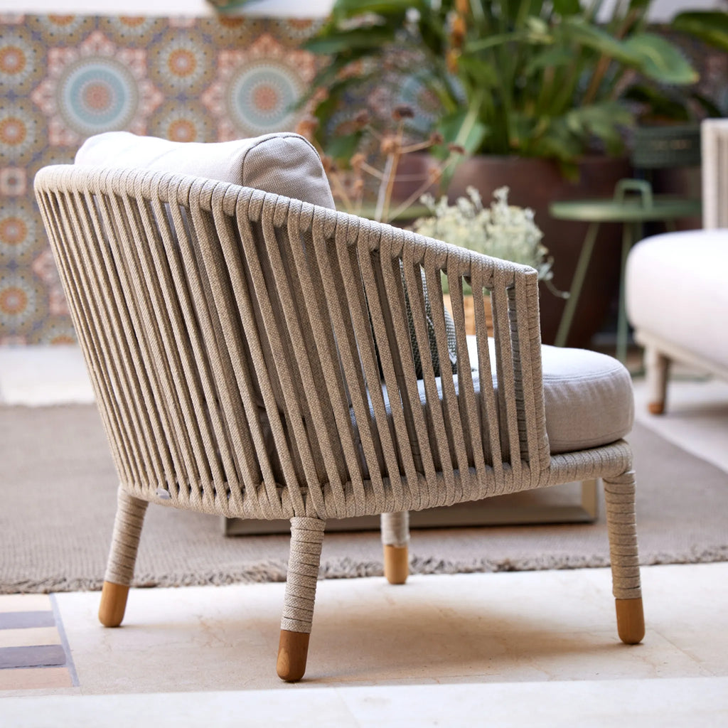 MOMENTS Lounge Chair in Sand - Cane-Line | Milola