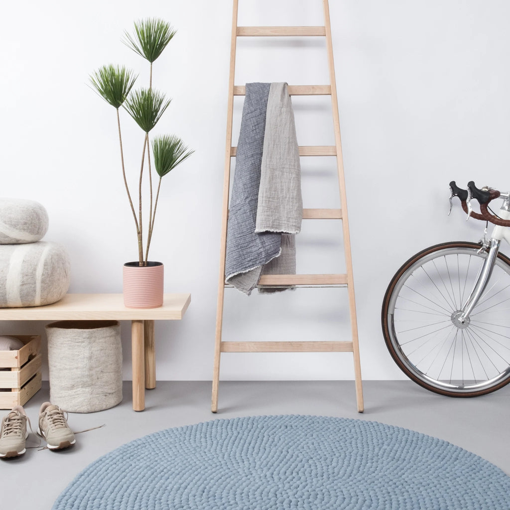 MIA Felt Ball Round Rugs - myfelt | Milola