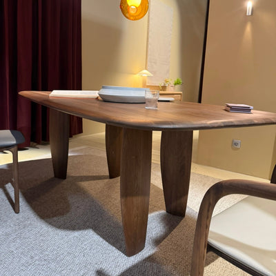 NILU Dining Table in Walnut Natural Oil - Artisan | Milola