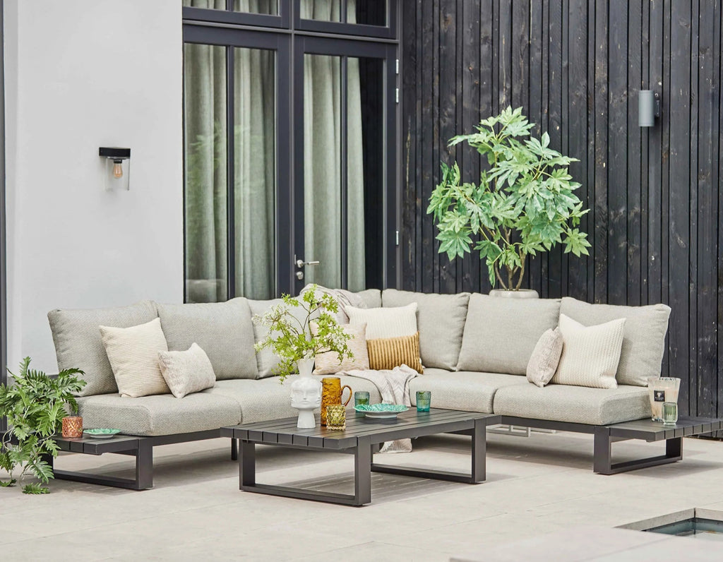 Nardo Lounge Set in Matt White/Natural - Suns | Milola