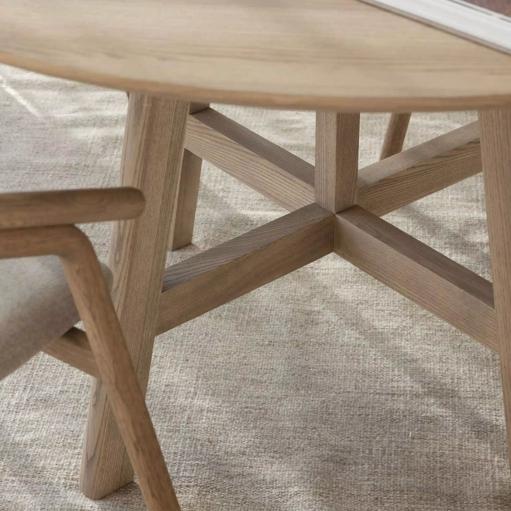 OPTIC Wooden Round Dining Table - Nordic Design - Kristensen Kristensen | Milola