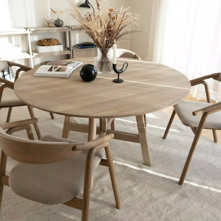 OPTIC Wooden Round Dining Table Scandinavian Milola Milola.ch