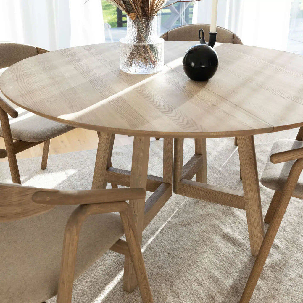 OPTIC Wooden Round Dining Table - Nordic Design - Kristensen Kristensen | Milola