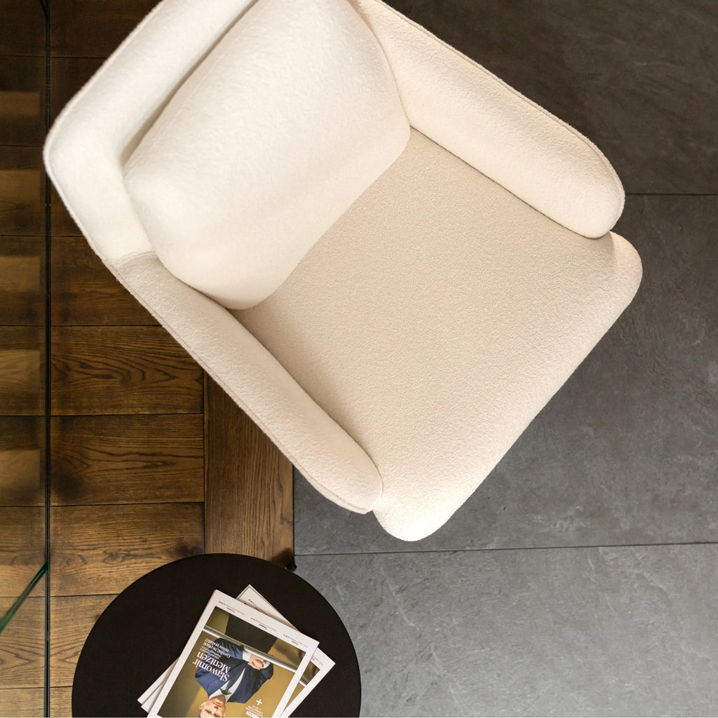 OLIVER Armchair in Off White - Sits | Milola