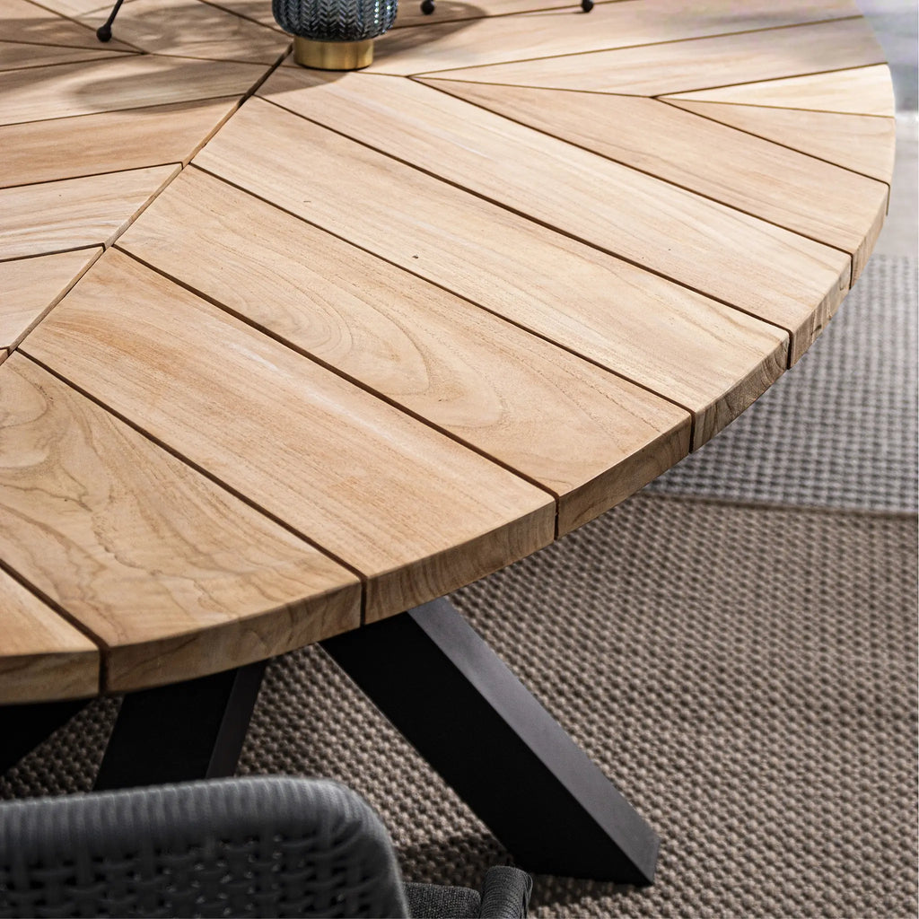 PALMDALE Oval Teak Outdoor Dining Table in Carbon - Bizzotto | Milola