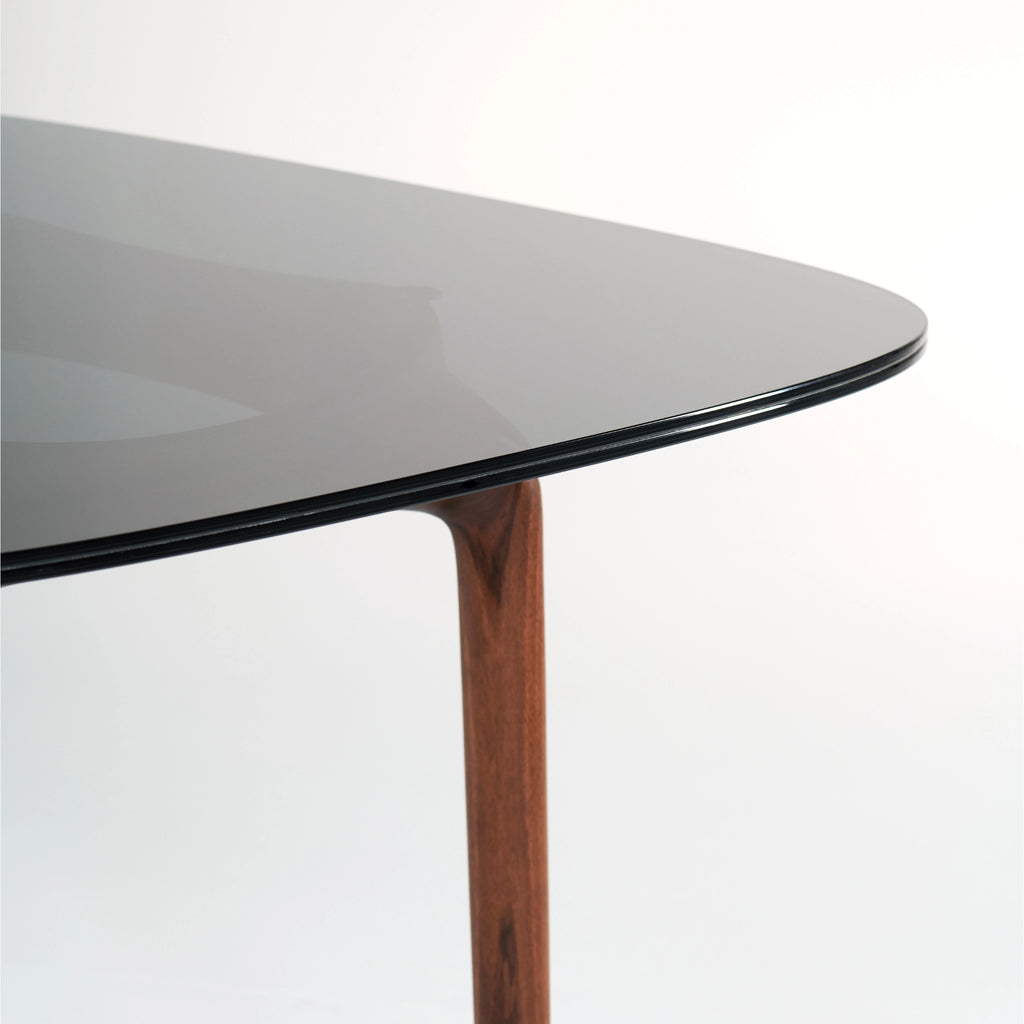 PASCAL SQUARE Dining Table
