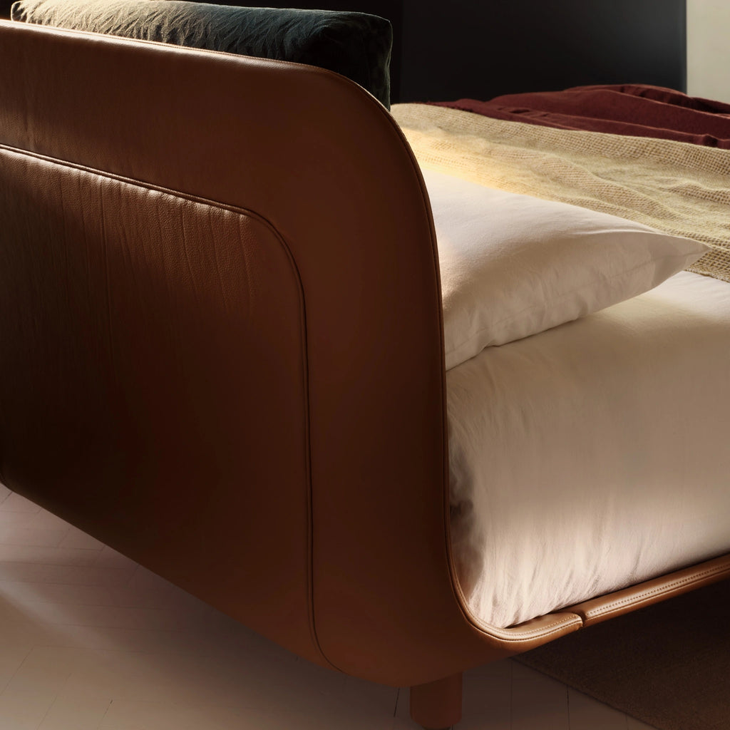 Tata Bed - Upholstered Bed with Reclining Cushions - Bolzan | Milola