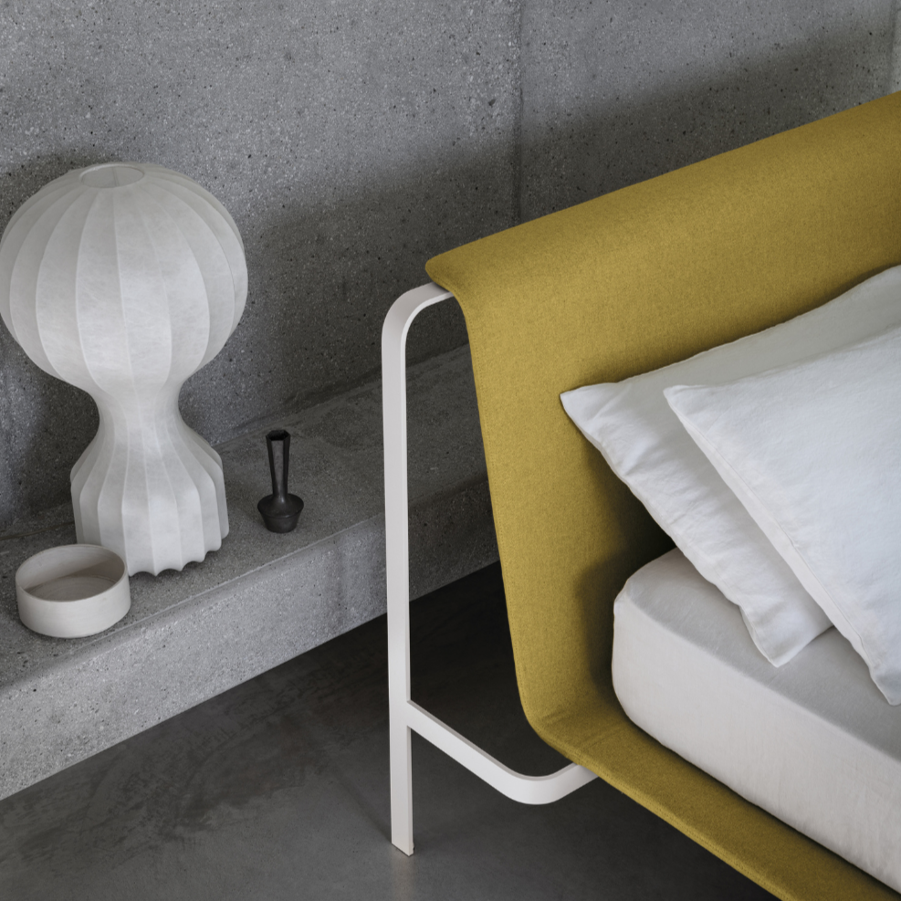 BEND - Metal Bed - Minimal Style - Bolzan | Milola