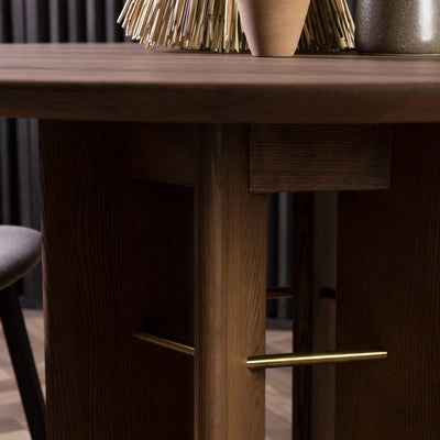 VELVET Solid Wood Round Extendable Dining Table with Fan Legs - Kristensen Kristensen | Milola