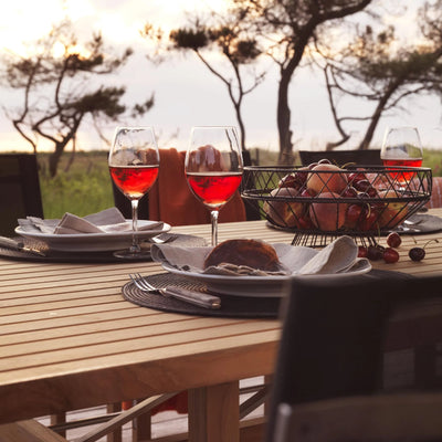 VEVI - Outdoor Dining Table - Teak - Brafab | Milola