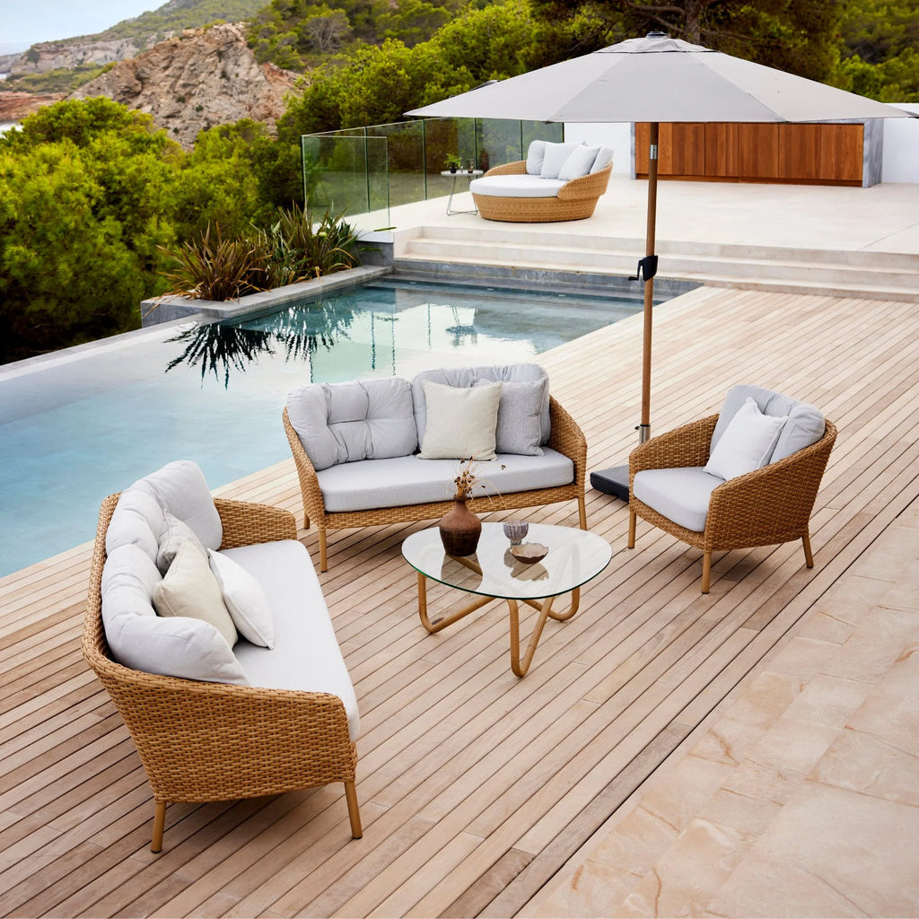 Wave Outdoor Coffee Table - Retro Modern Coffee Table - Cane-Line | Milola