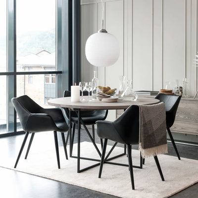ZET Solid Wood Round Extendable Dining Table - Nordic Design - Kristensen Kristensen | Milola