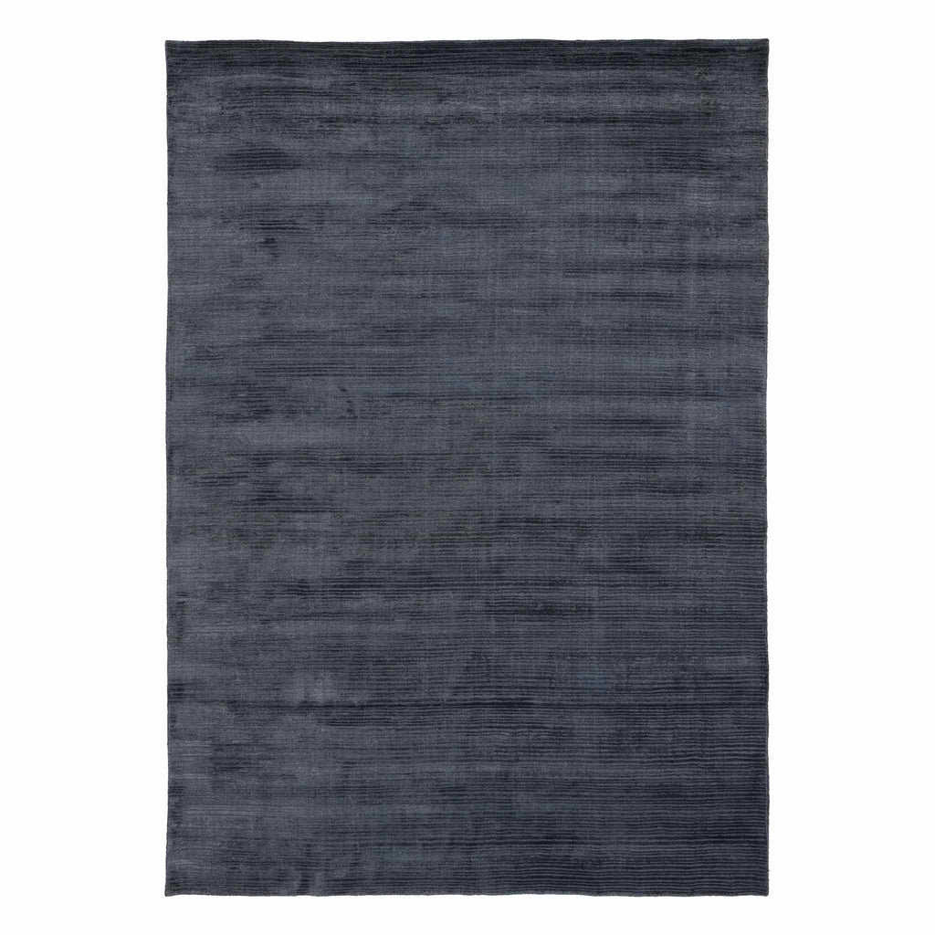 COVER Rug - Elegant Velvet in Blue - Linie Design | Milola 