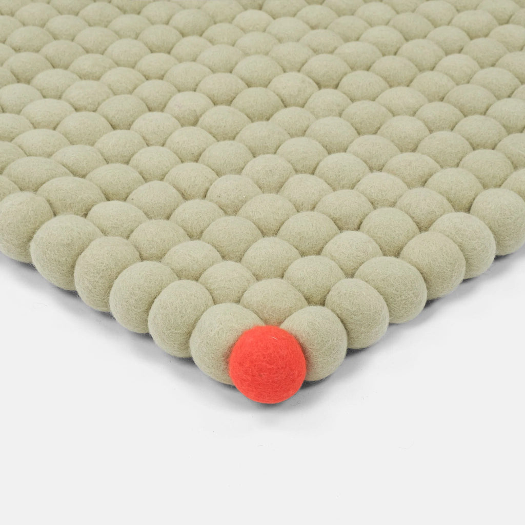 GREEN-BEIGE Big One Felt Ball Rectangular Rugs - Myfelt | Milola