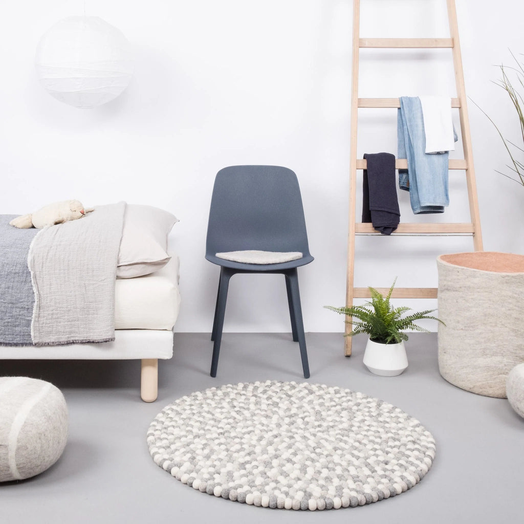 HELLA Felt Ball Round Rugs - Myfelt | Milola