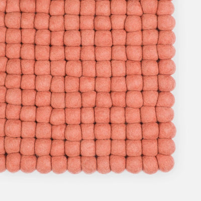 LEA Felt Ball Rectangle Rug in Pink - MyFelt | Milola