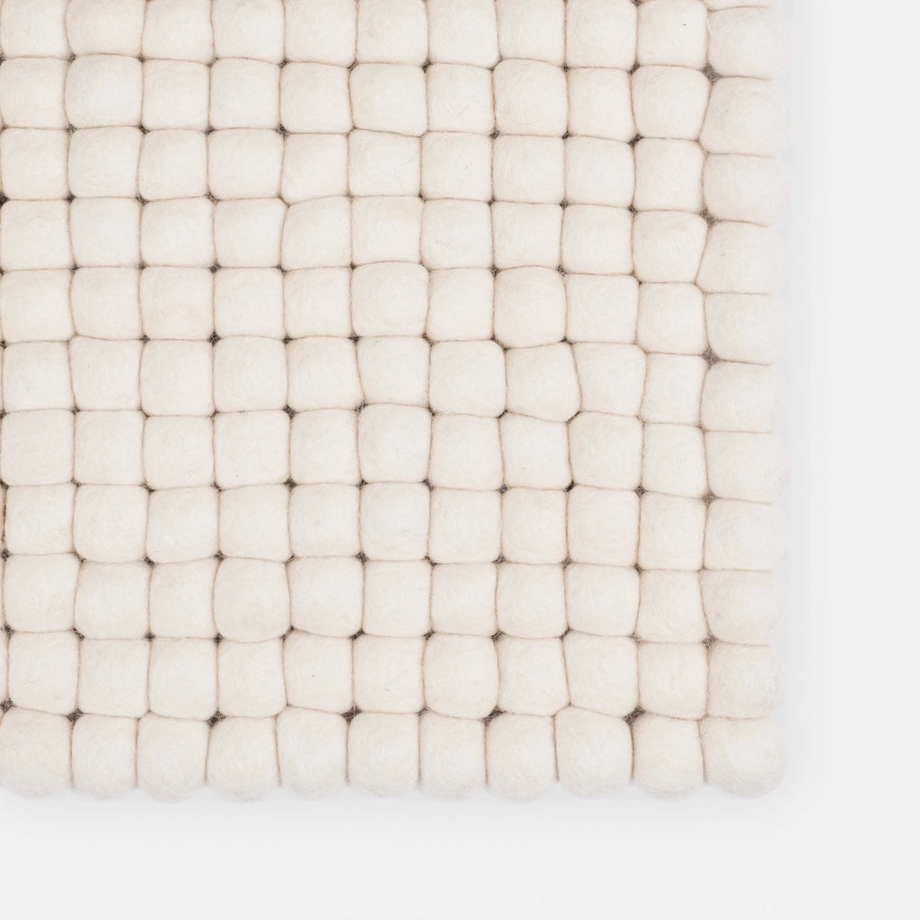 LINEA Felt Ball Rectangle Rug in White Cream - MyFelt | Milola