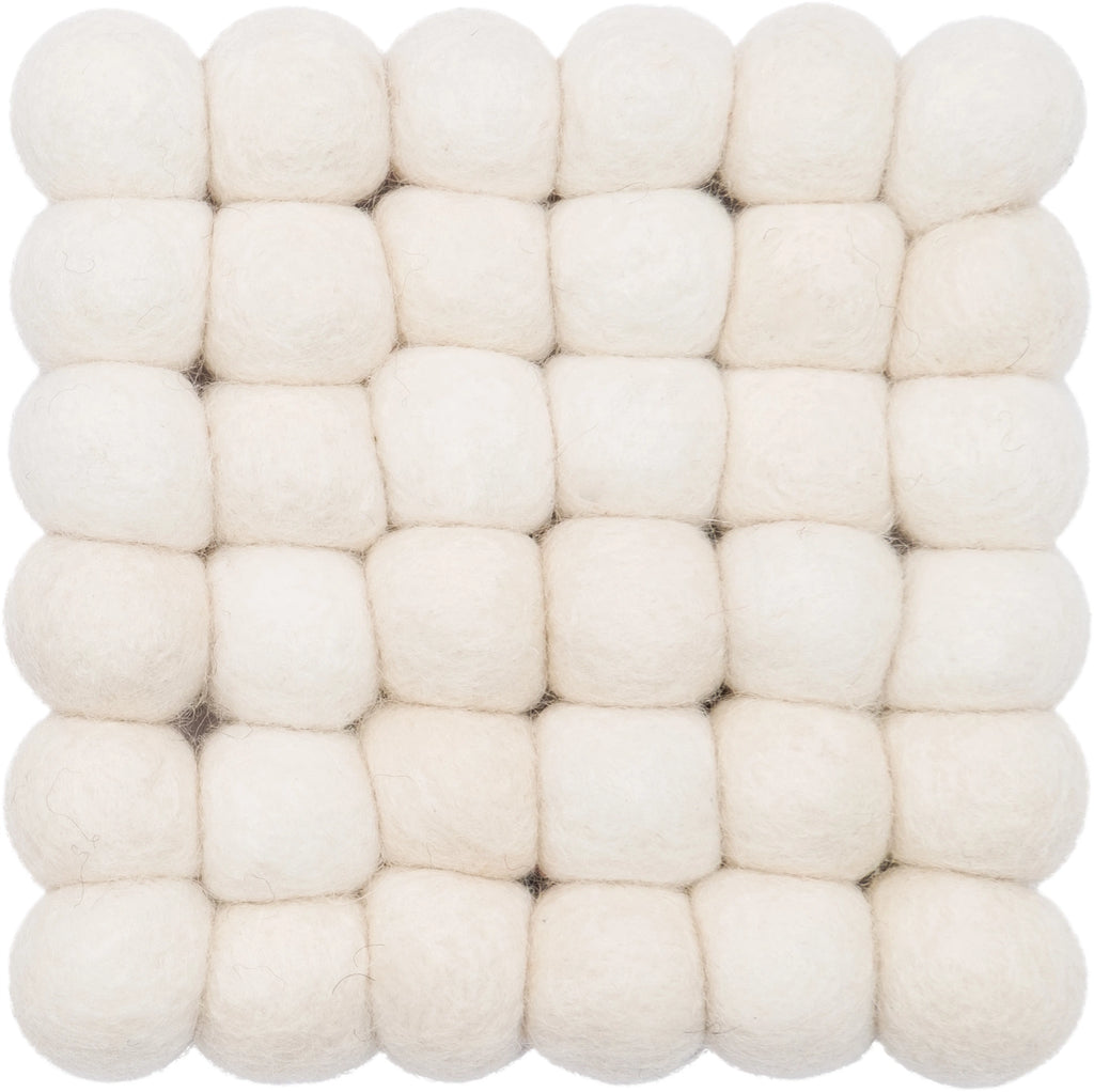 LINEA Felt Ball Rectangle Rug in White Cream - MyFelt | Milola