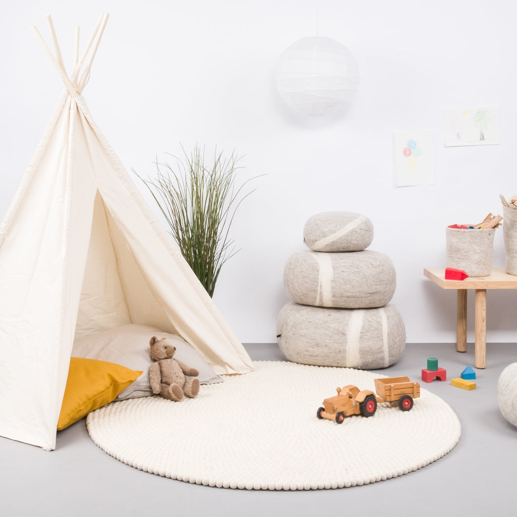 LINÉA Felt Ball Round Rugs - myfelt | Milola