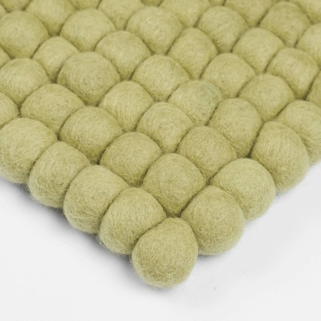 PITT Felt Ball Rectangle Rug in Dark Green - MyFelt | Milola