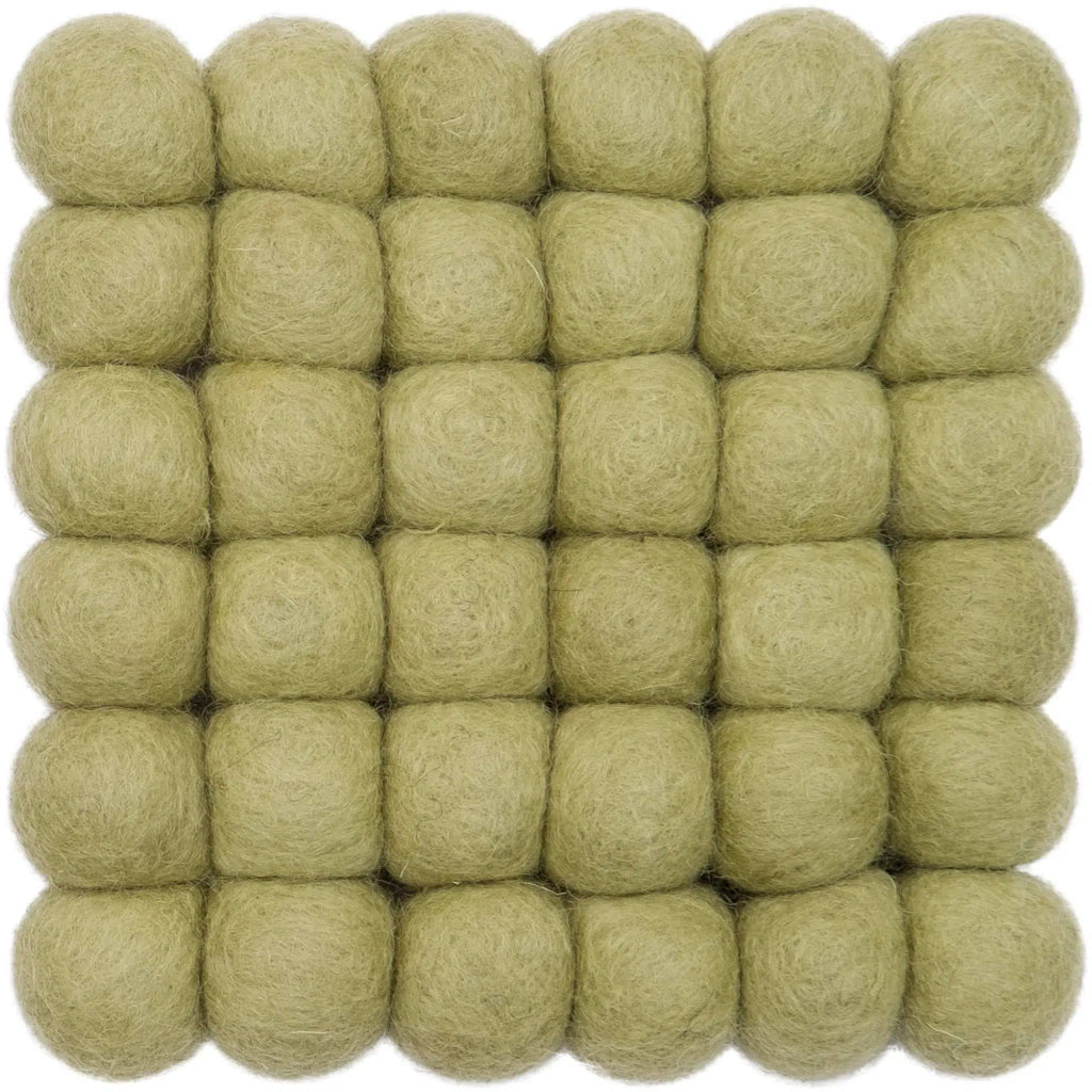 PITT Felt Ball Rectangle Rug in Dark Green - MyFelt | Milola