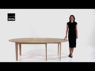 Skovby #78 Oval Extendable Dining Table