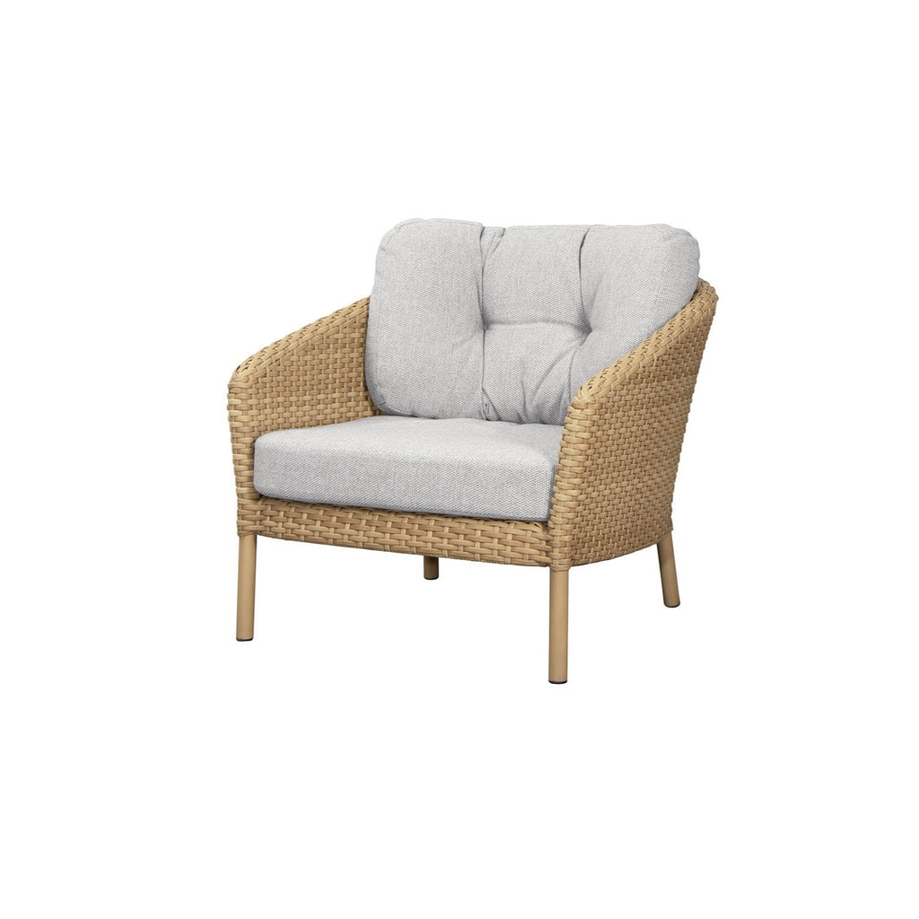 OCEAN - Large Outdoor Lounge Chair in Natural - Cane-Line | Milola