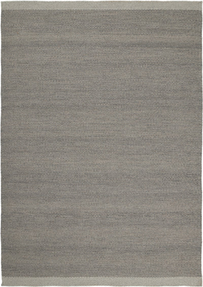 FRODE Rug - Minimalist Decor - in Grey - Linie Design | Milola