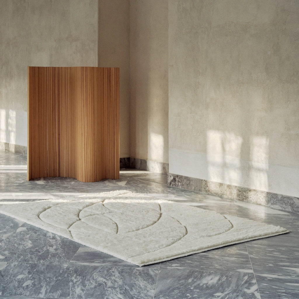 LINEAL SWEEP Rug - Minimalist Design | Milola 