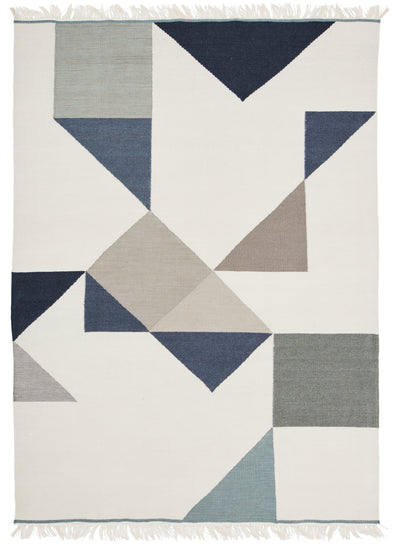 MEMO Rug - Scandinavian Design - in Blue - Linie Design | MilolaMEMO Rug - Scandinavian Design - in Moss - Linie Design | Milola