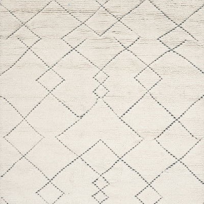 TORUN Rug - Geometric Design - in Black - Linie Design | Milola 