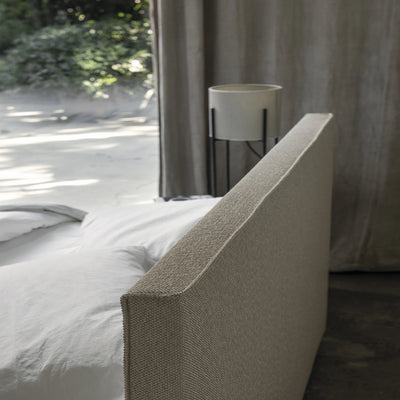 METROPOLITAN - Upholstered Bed - Simple Elegant Design - Bolzan | Milola